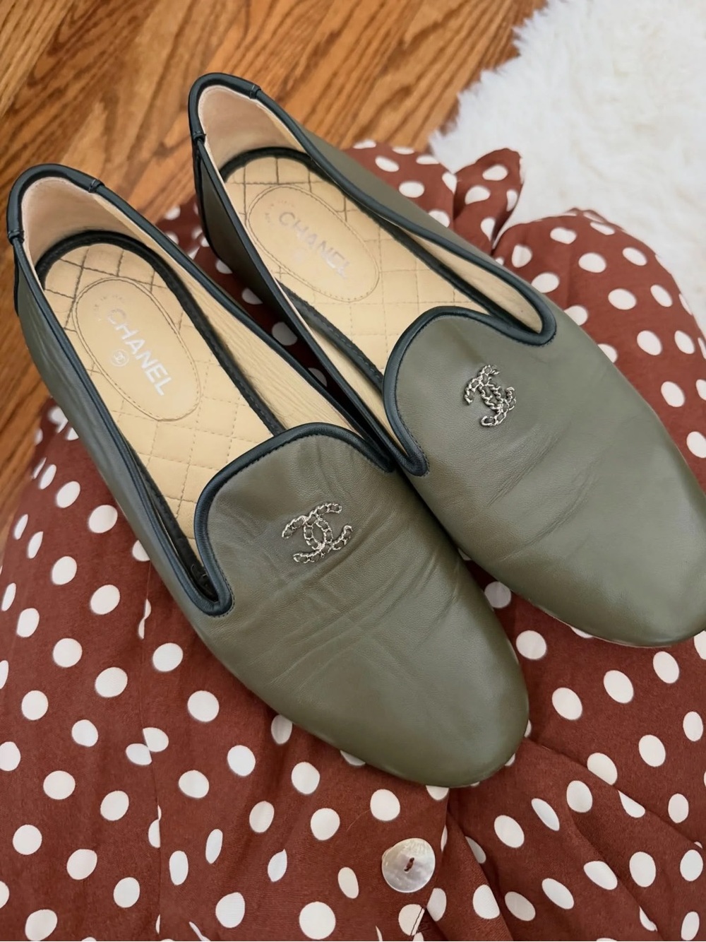 CHANEL Loafers - Picture 1 of 8
